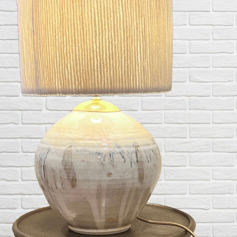 Petal Mist Table Lamp