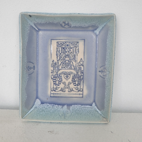 The  Chariot Tarot Dish