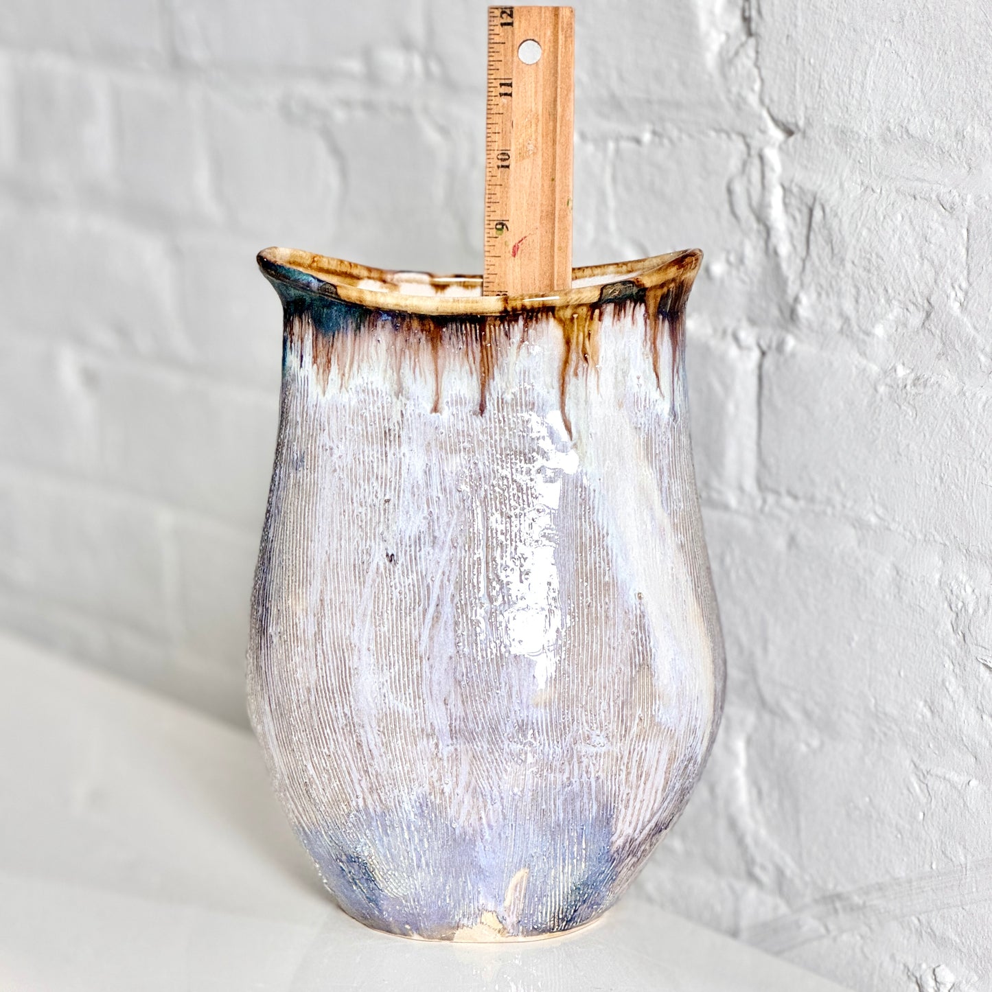 Textured White Tulip Vase Dark Rim